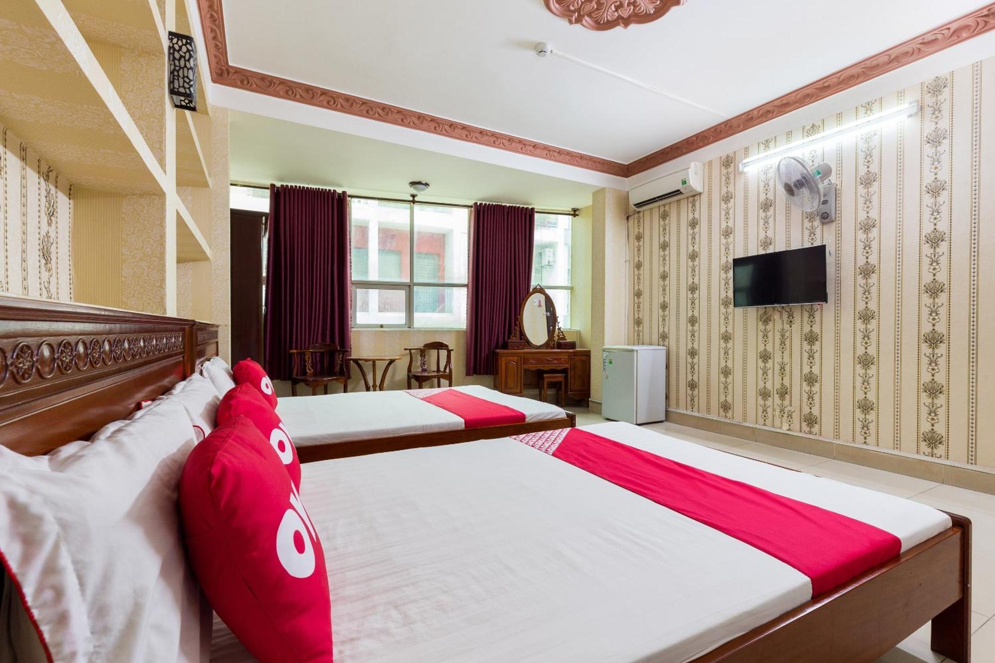 Oyo 476 Anh Khách sạn